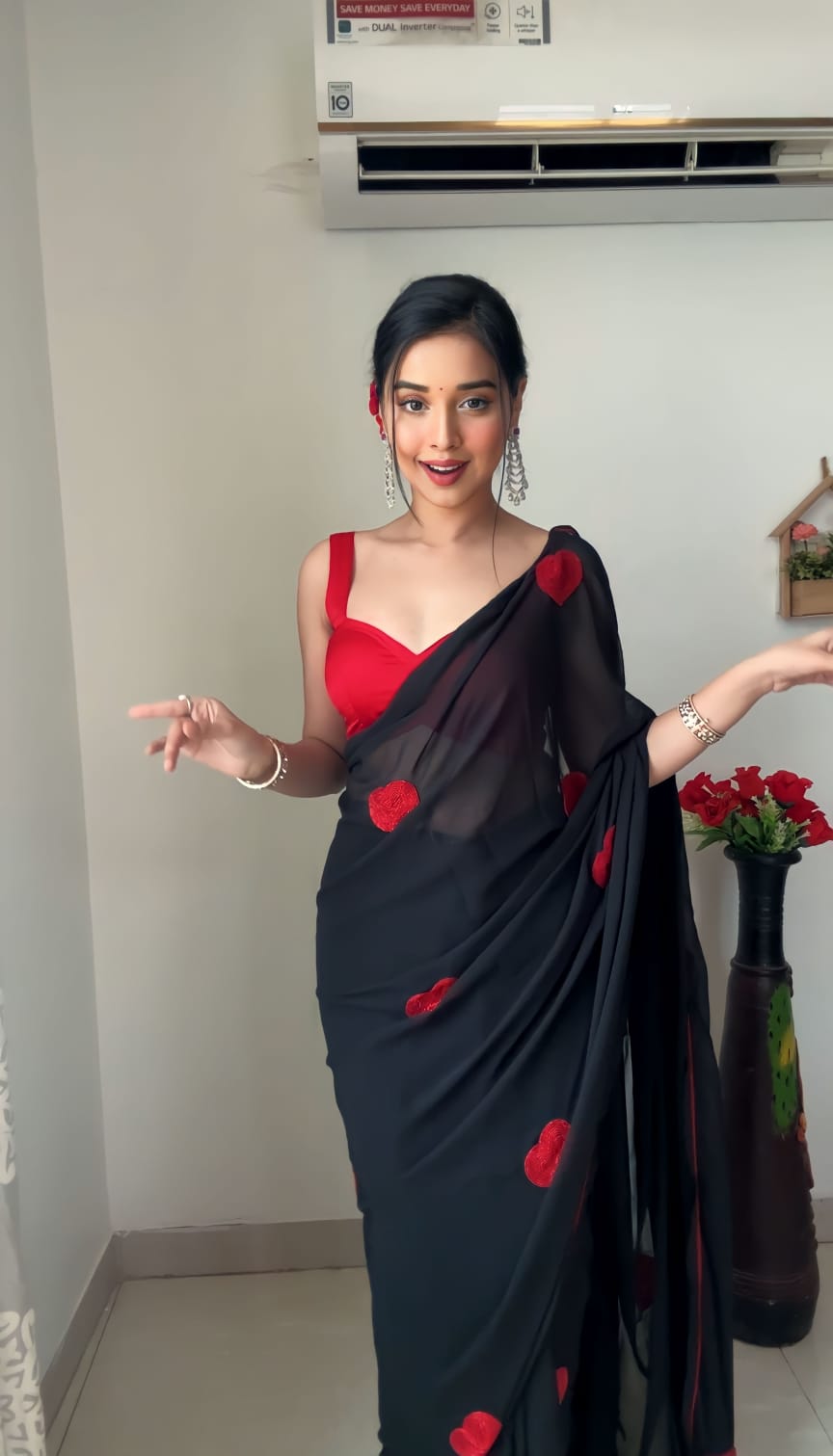 Amazing 1-Minute Ready To Wear Black Georgette Saree