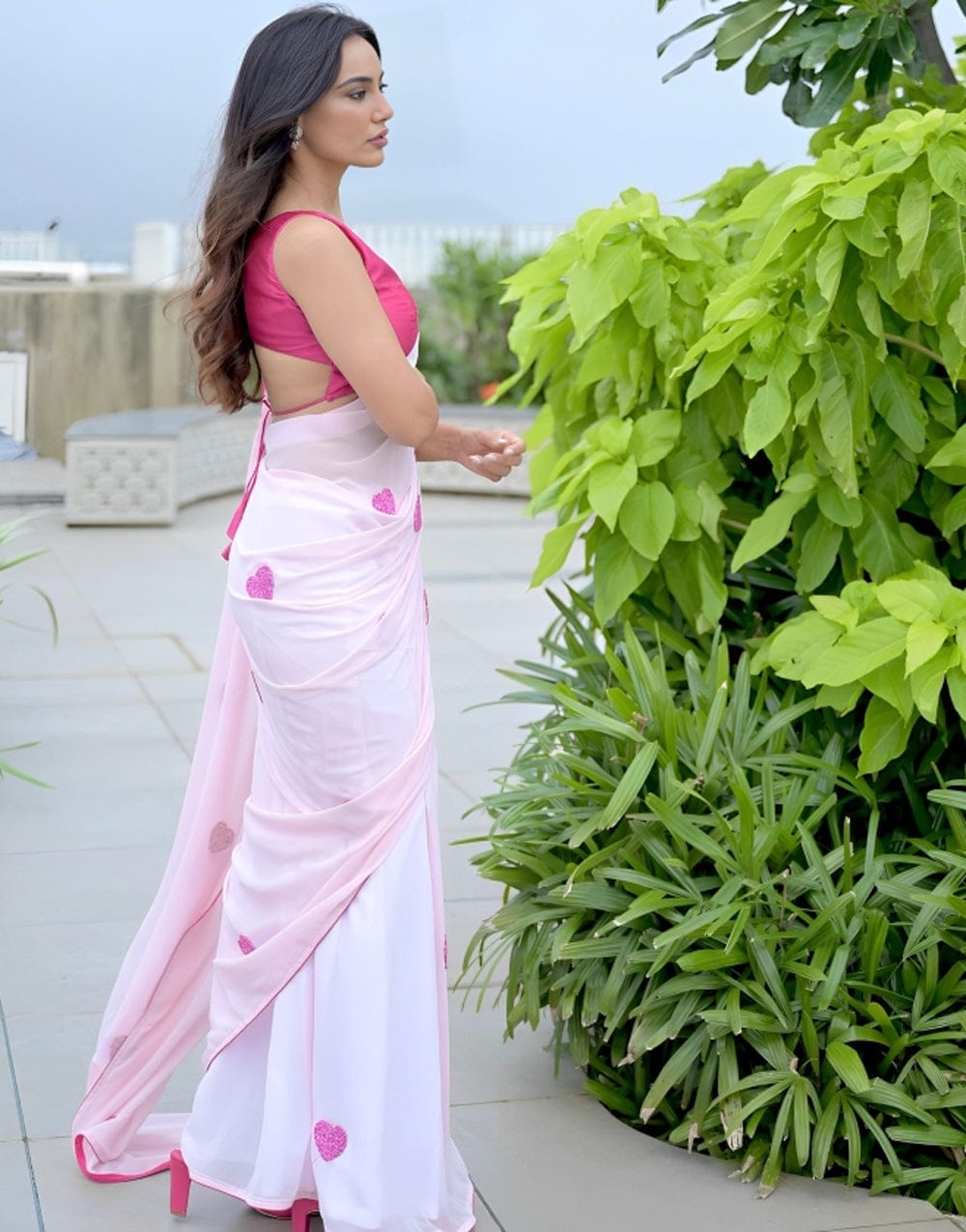 Alluring 1-Minute Ready To Wear Light Pink Georgette Saree