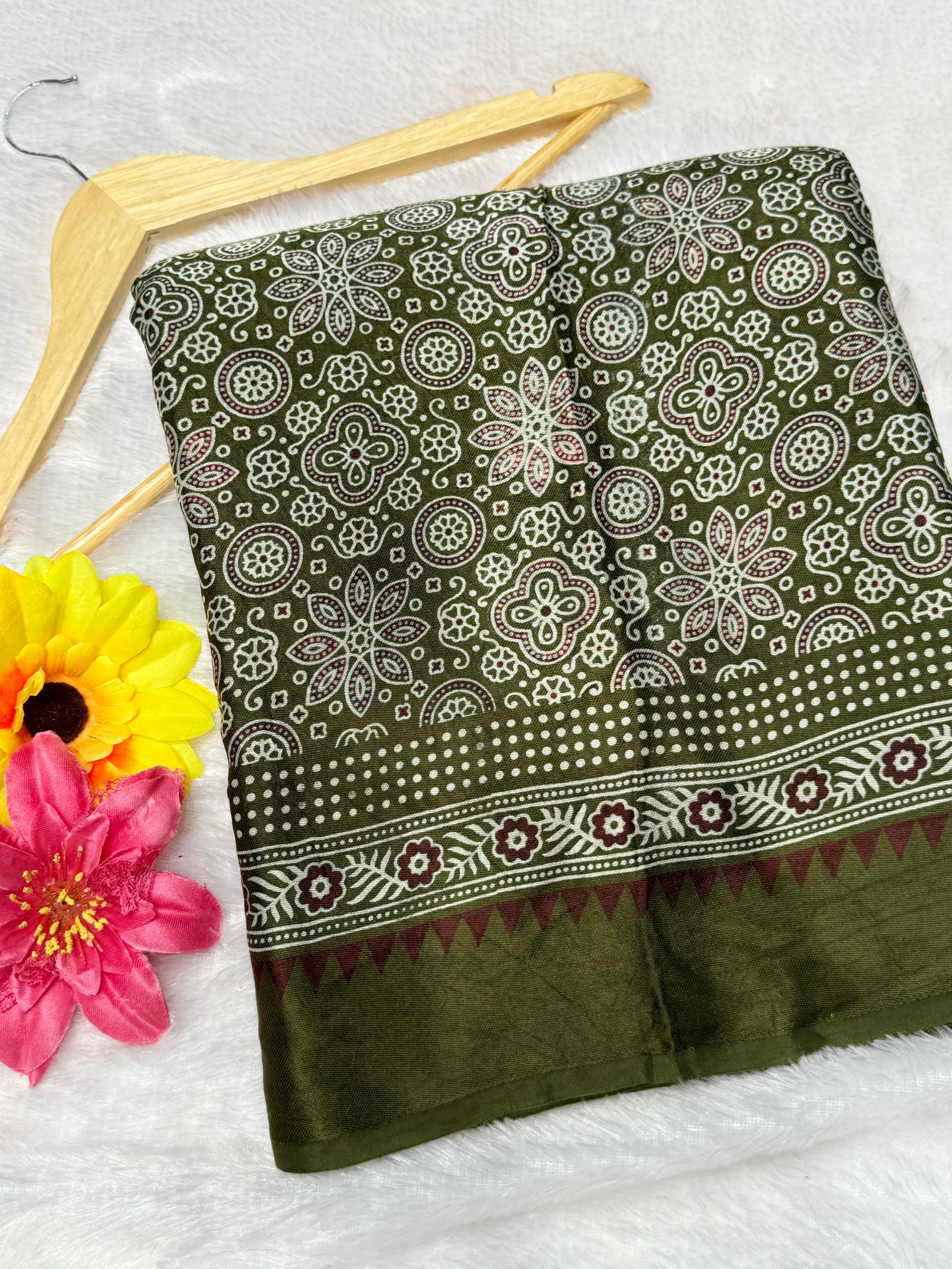 Green Ajrakh Hand Block Modal Silk Saree With Fancy Ajrakh Pallu - 2