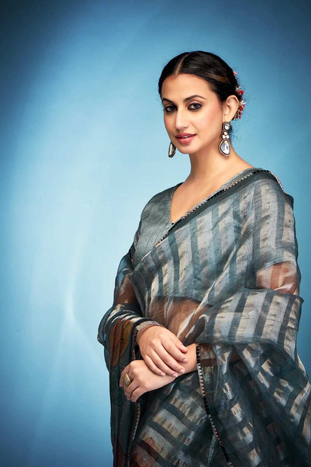 Meticulous Grey Printed Tissue Saree