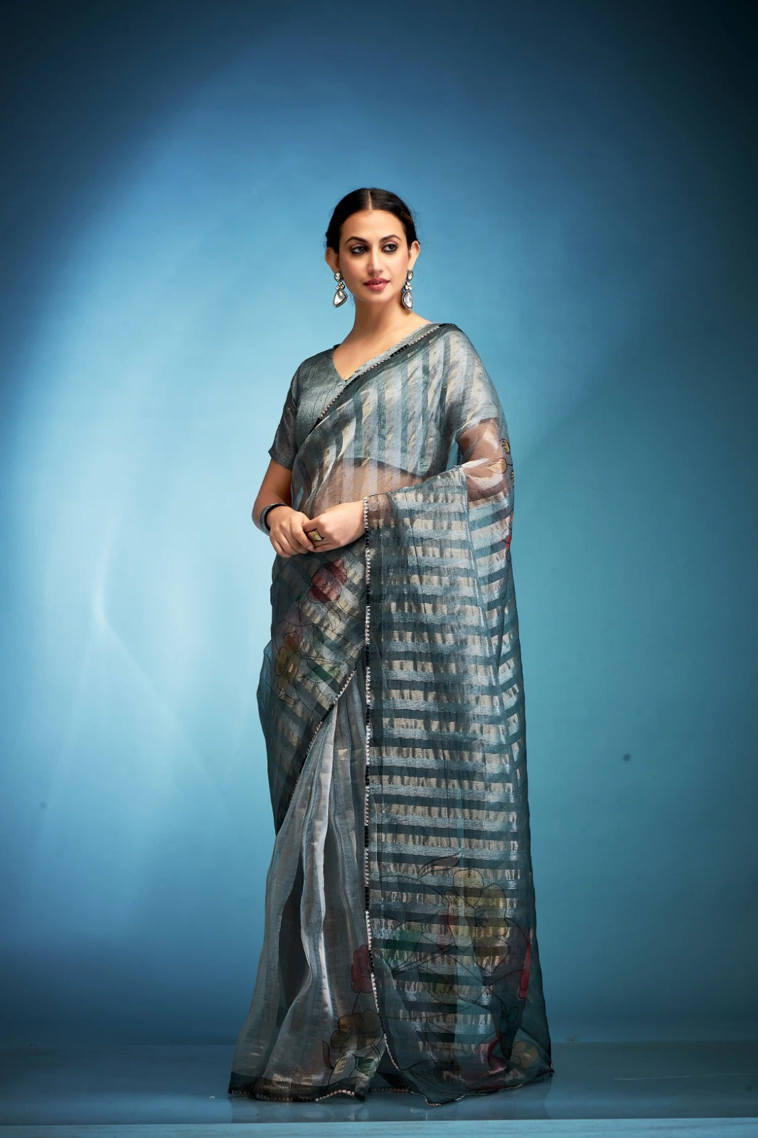 Meticulous Grey Printed Tissue Saree