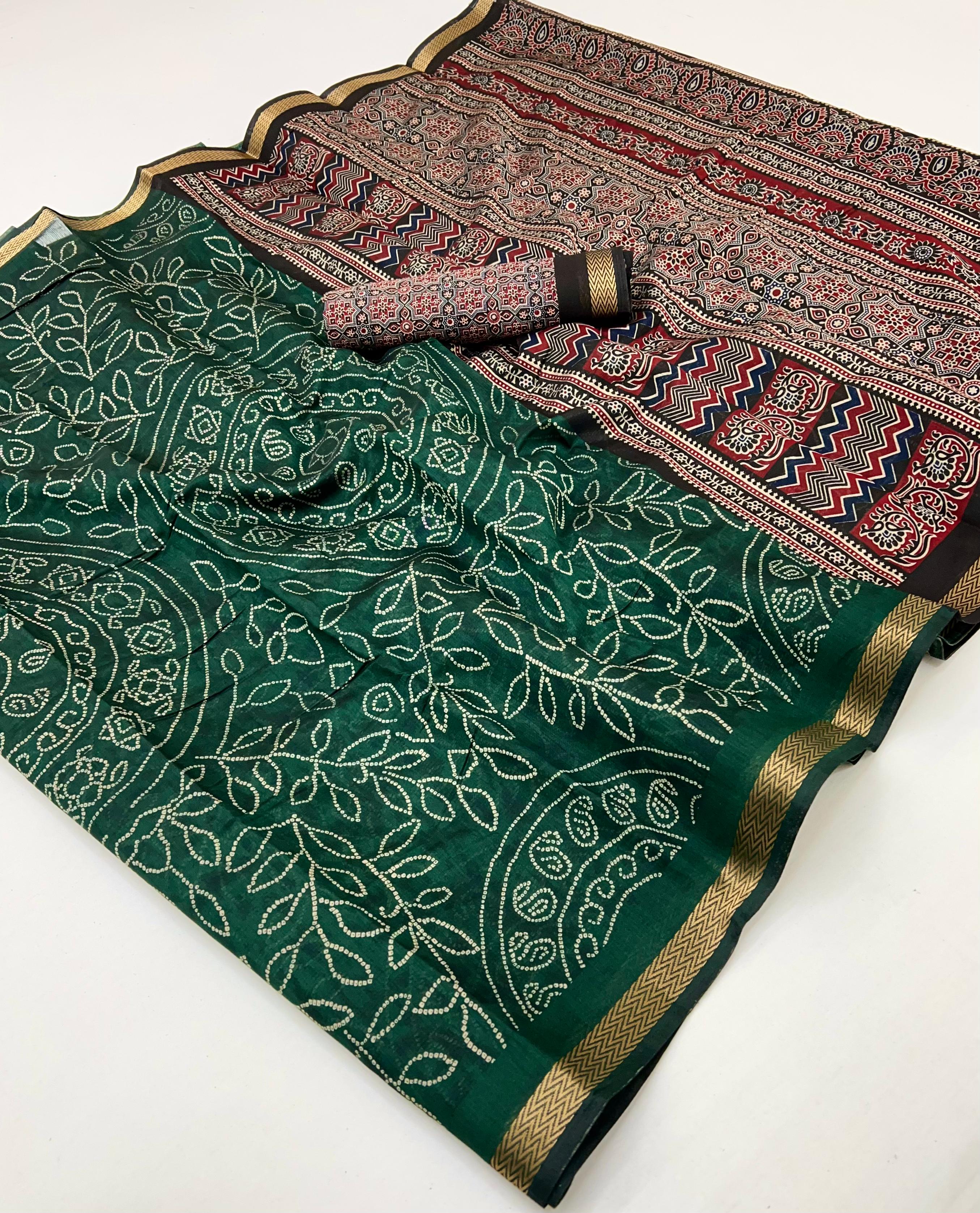 Dark Green Woven Mul Cotton Saree With Blouse