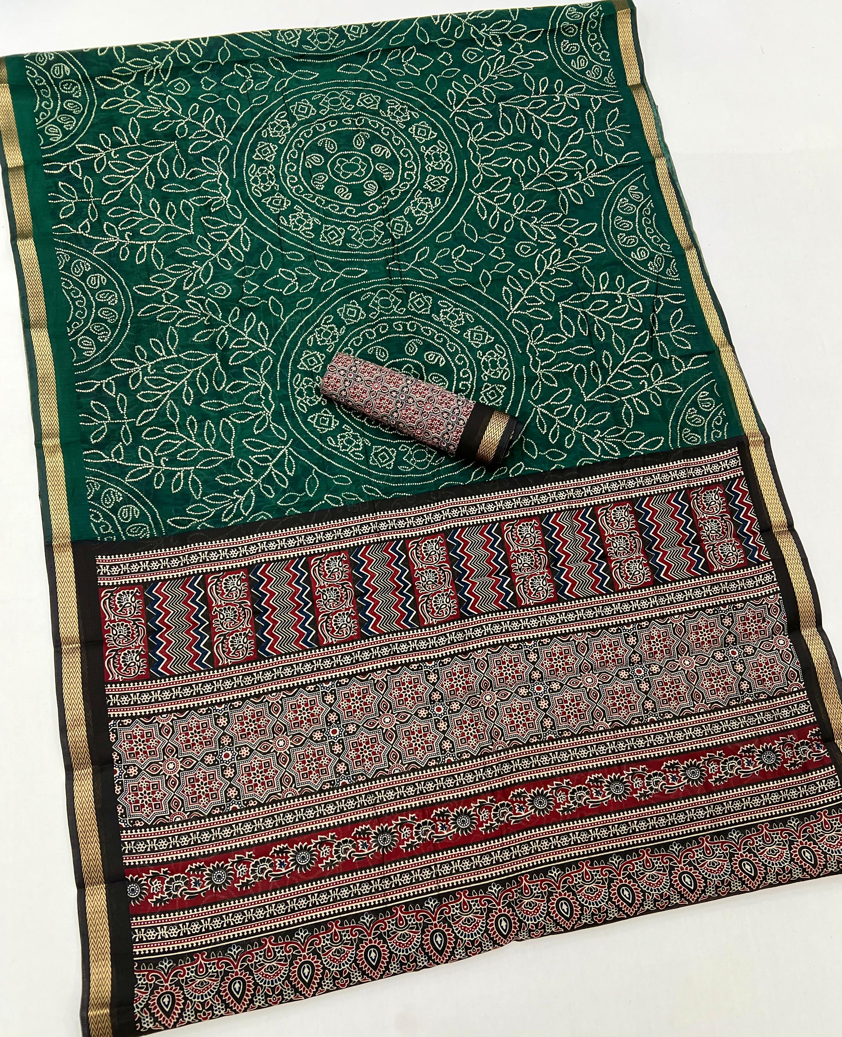 Dark Green Woven Mul Cotton Saree With Blouse