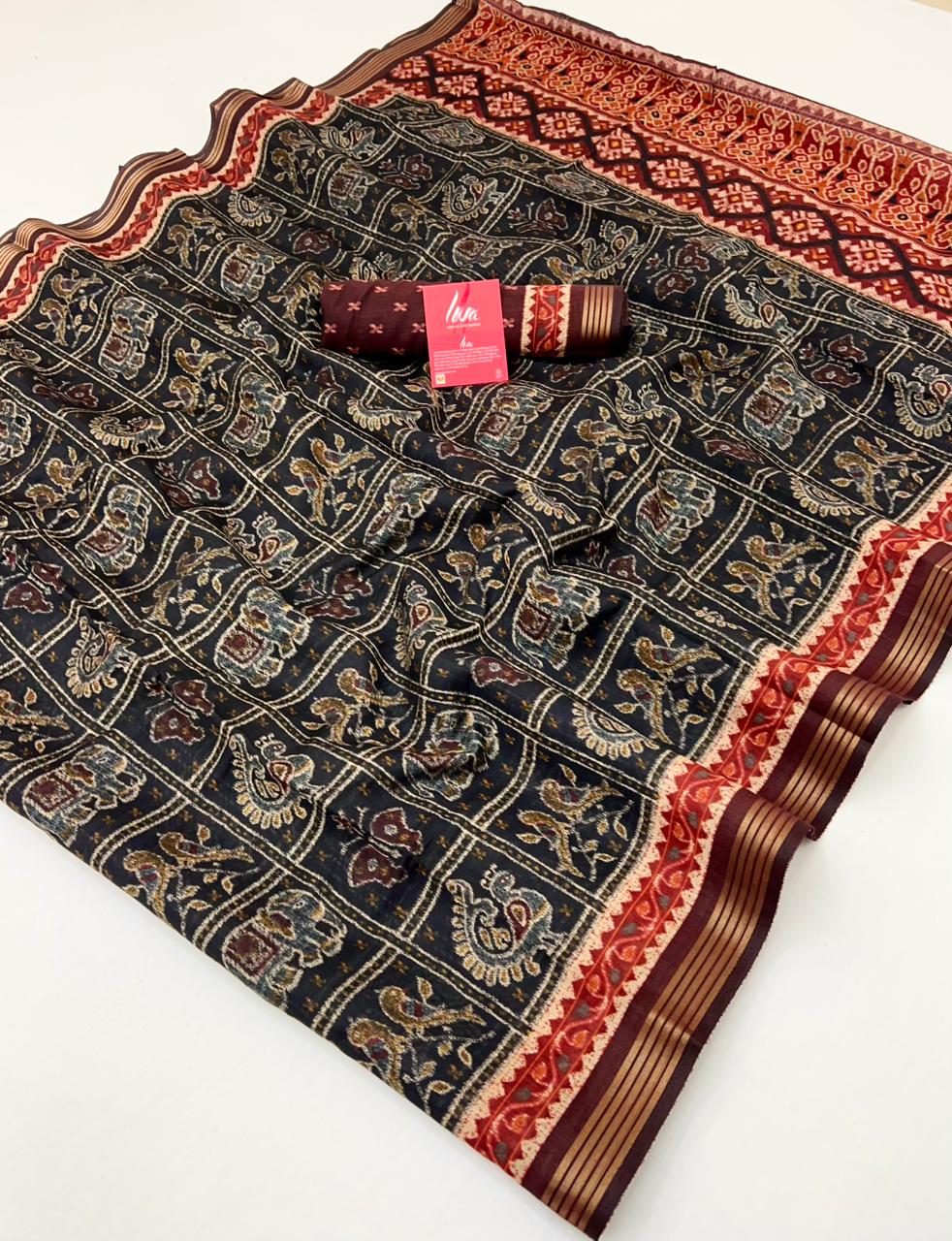 Taupe Black Kalamkari Pure Maslin Silk Saree With Evocative Blouse Piece