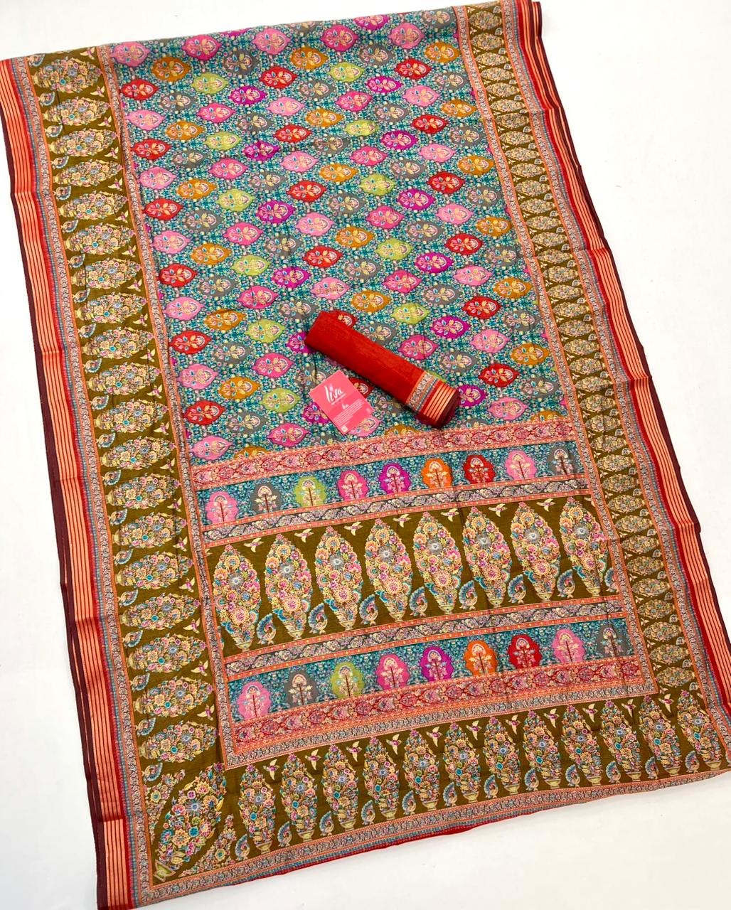 Invaluable Green With Red Border Muslin Soft Silk Saree With Gorgeous Blouse Piece