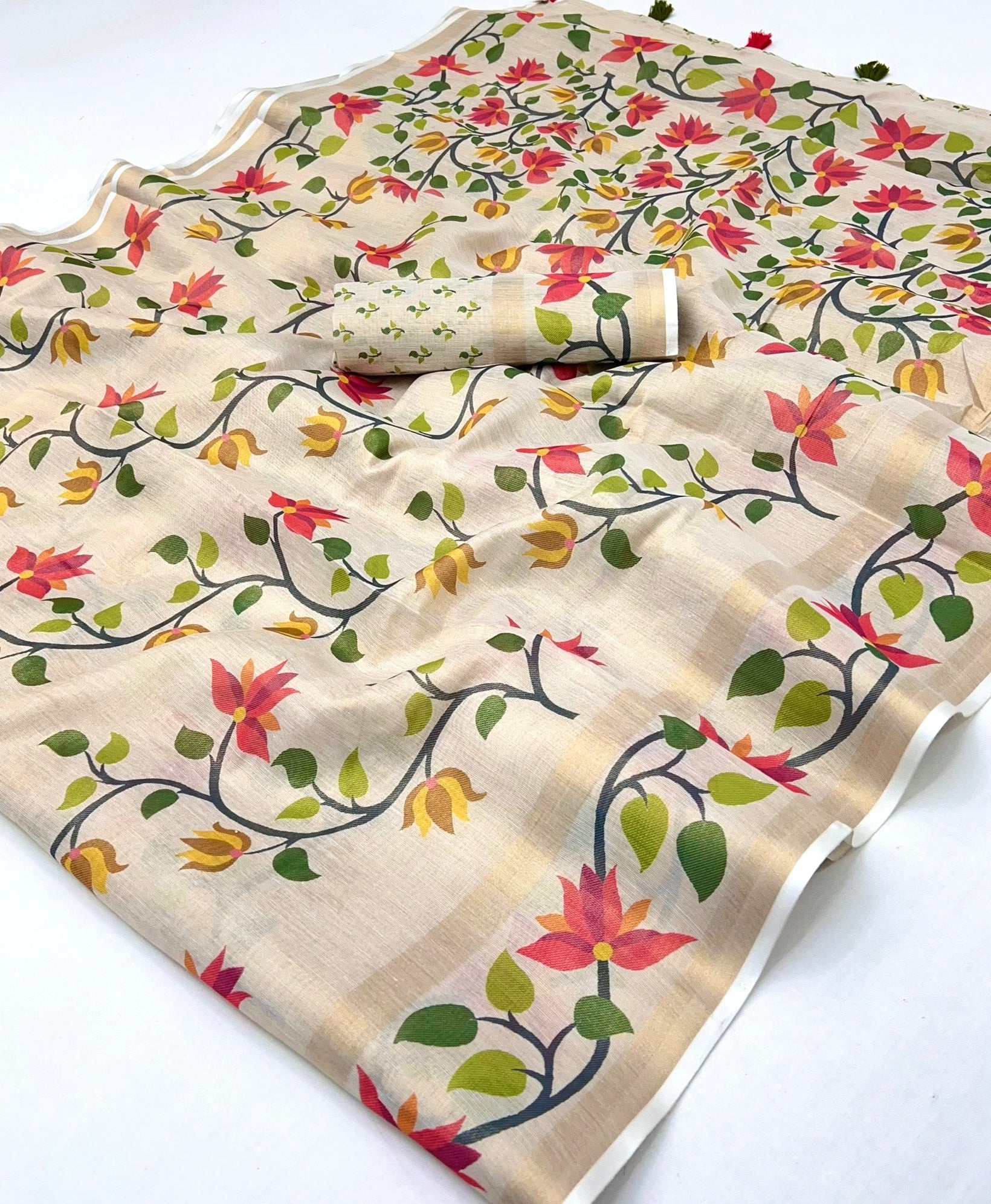 Daisy White Digital Printed Linen Soft Saree Blouse Piece