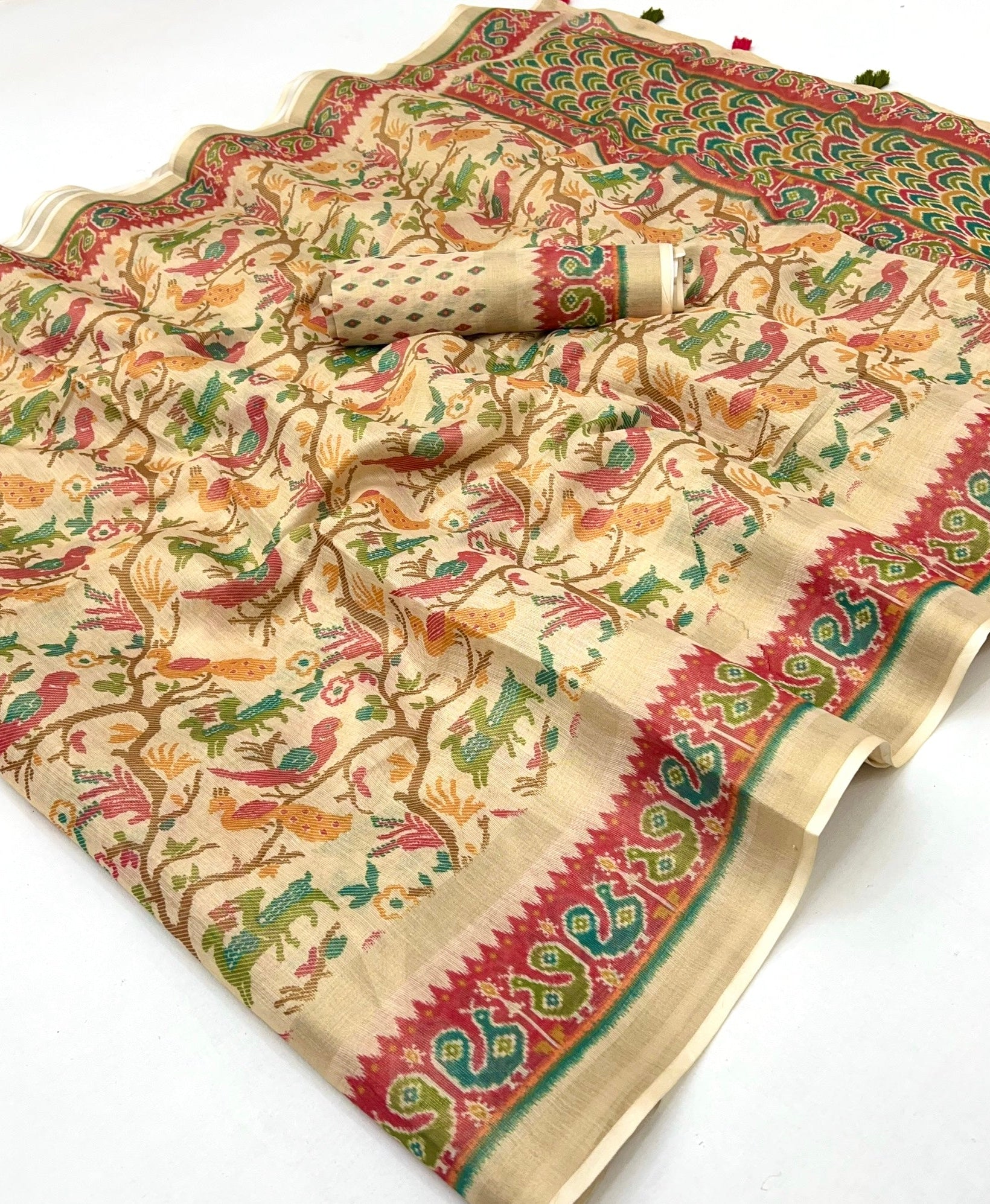 Cream With Red Digital Printed Linen Soft Saree Blouse Piece