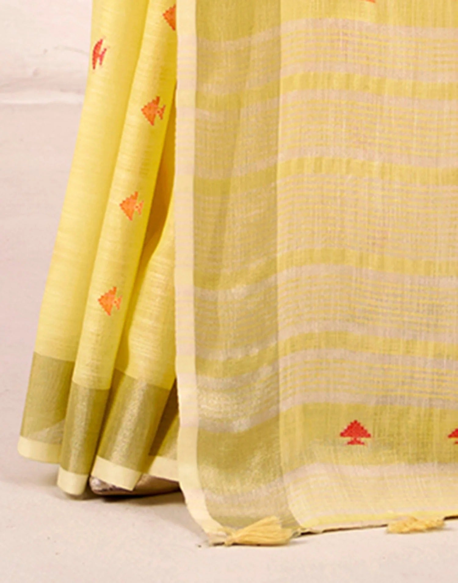 Lemon Yellow Handloom Woven Linen Soft Silk Saree