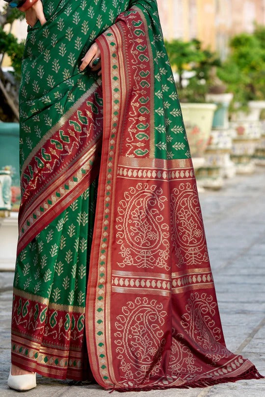 Lim Green Soft Woven Banarasi Ikkat Silk Saree