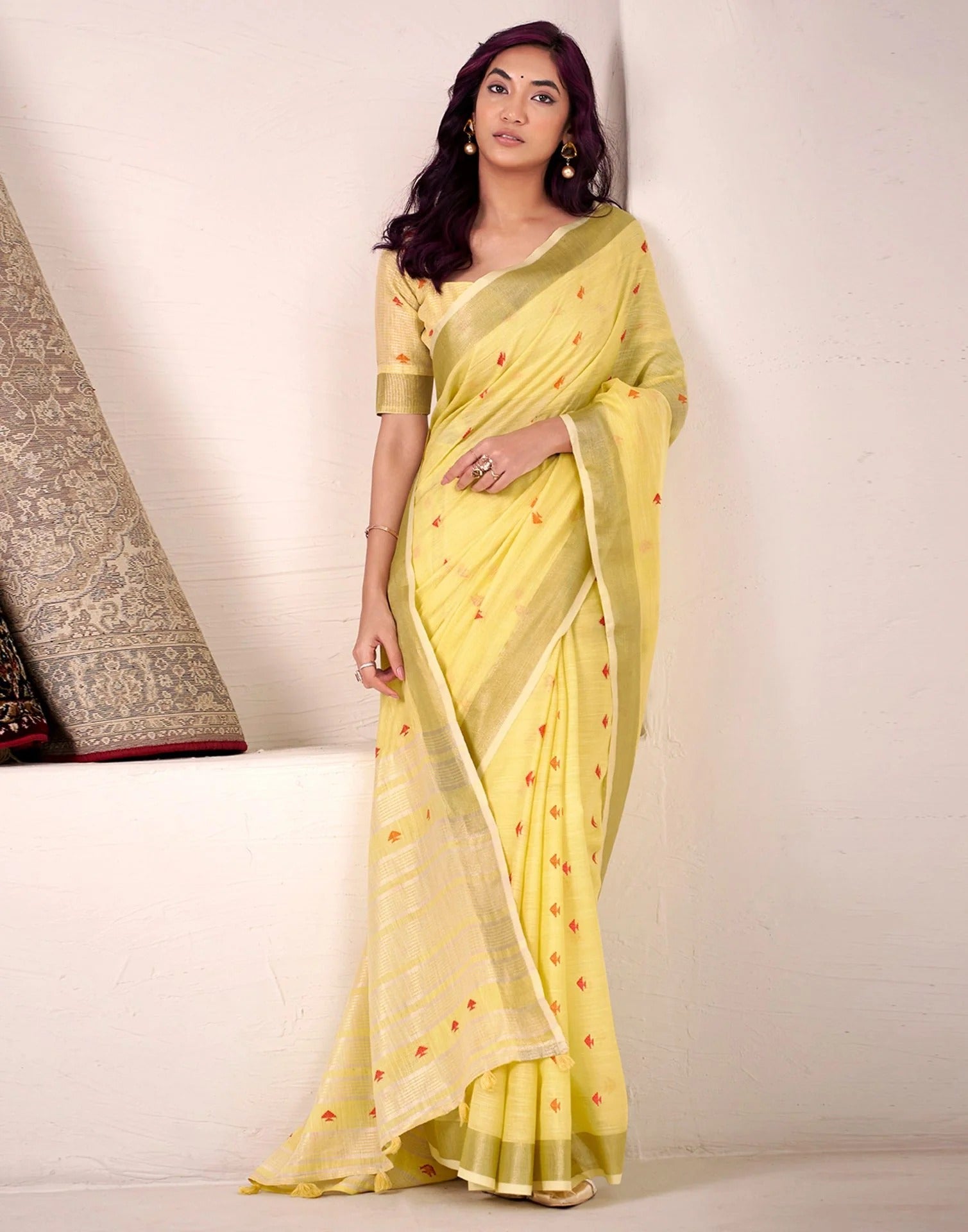 Lemon Yellow Handloom Woven Linen Soft Silk Saree