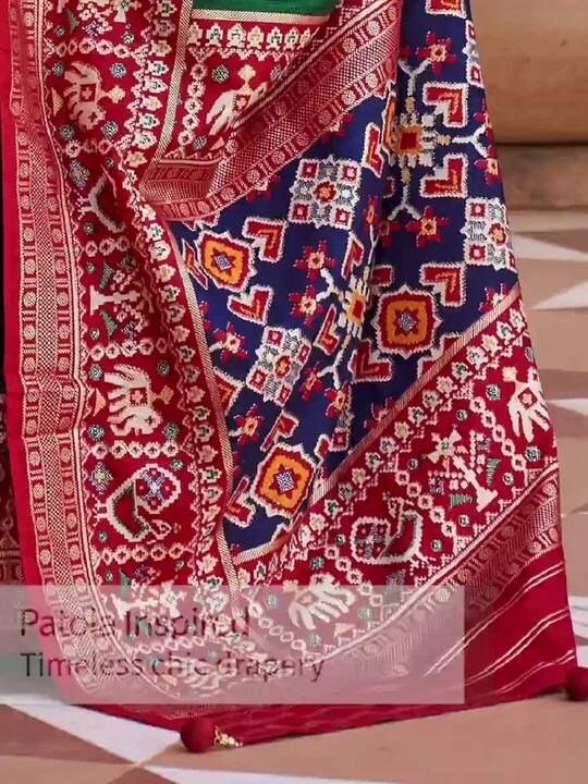 Green Printed Patola Handloom Soft Silk Saree