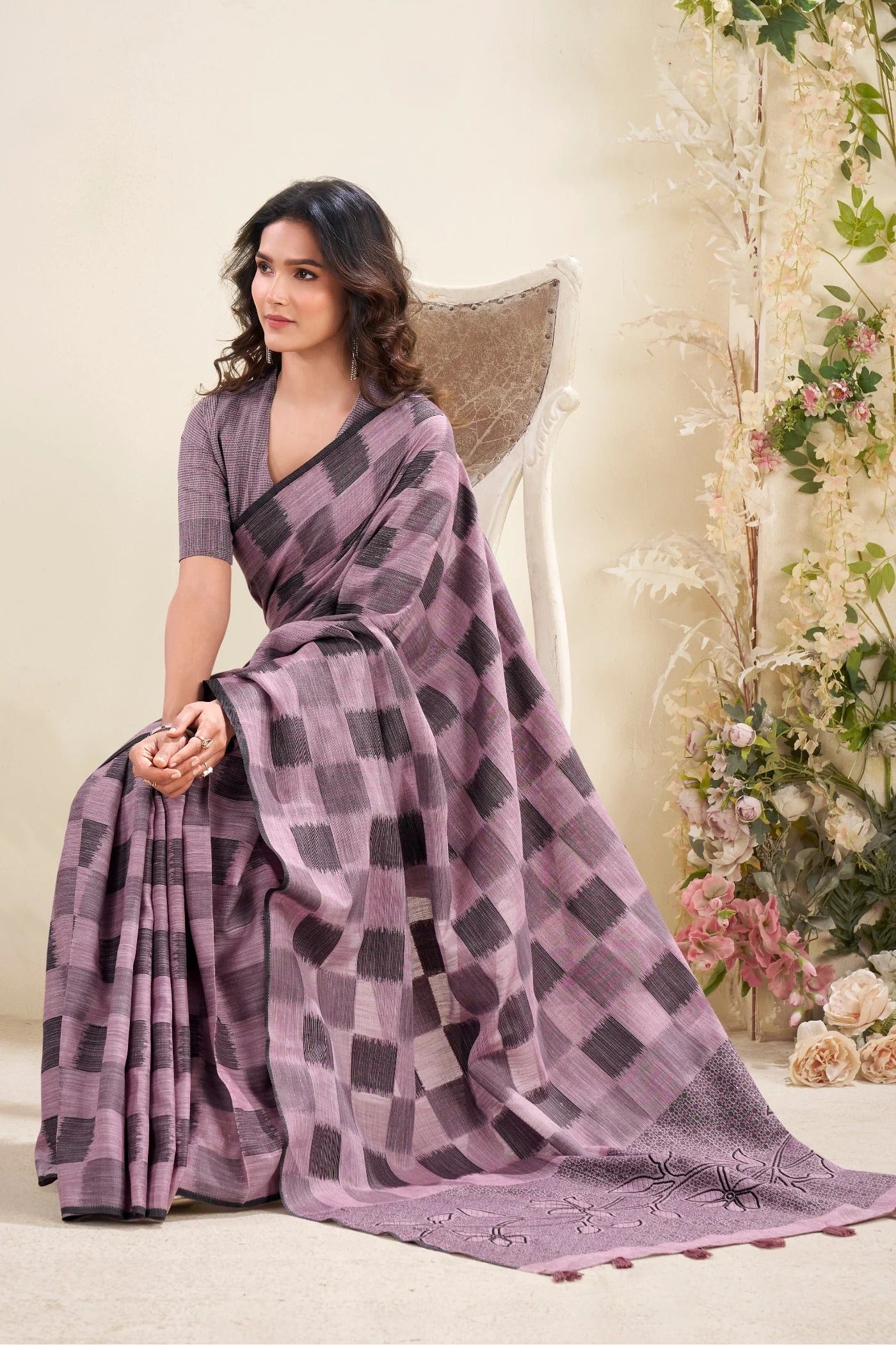 Lilac Pink Woven Linen Soft Saree