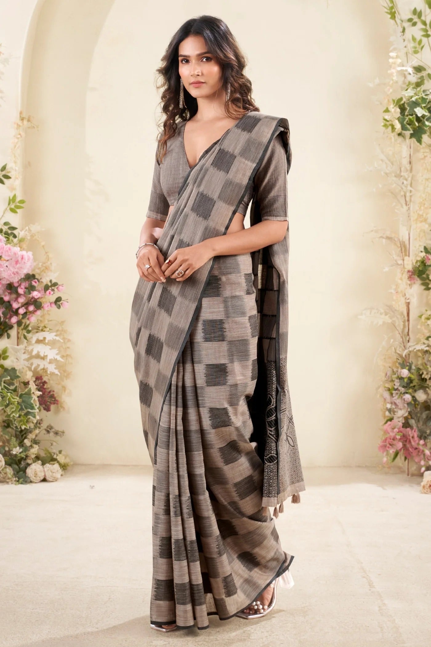 Burn Wood Brown Woven Linen Soft Saree