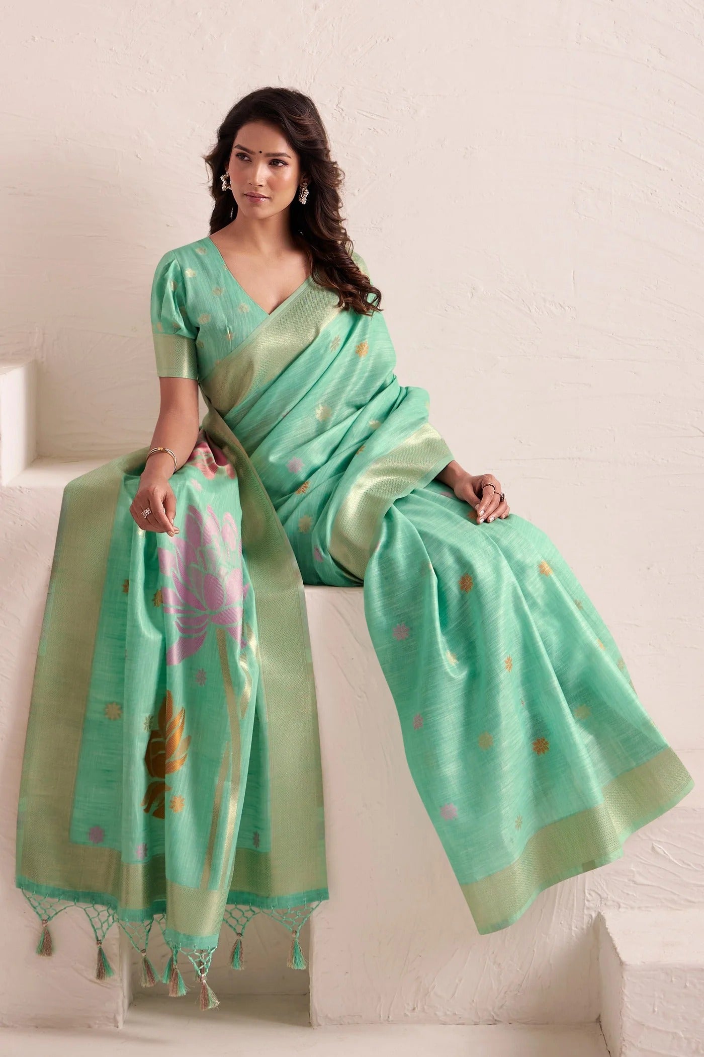 Pista Woven Linen Soft Silk Saree