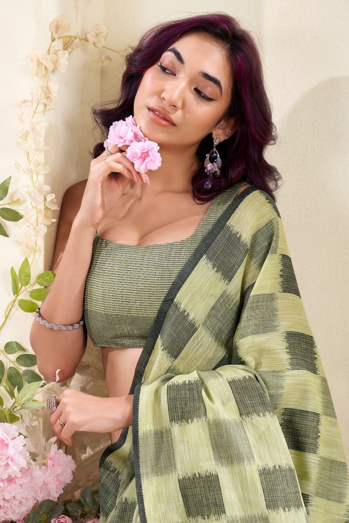 Willow Green Woven Linen Soft Saree