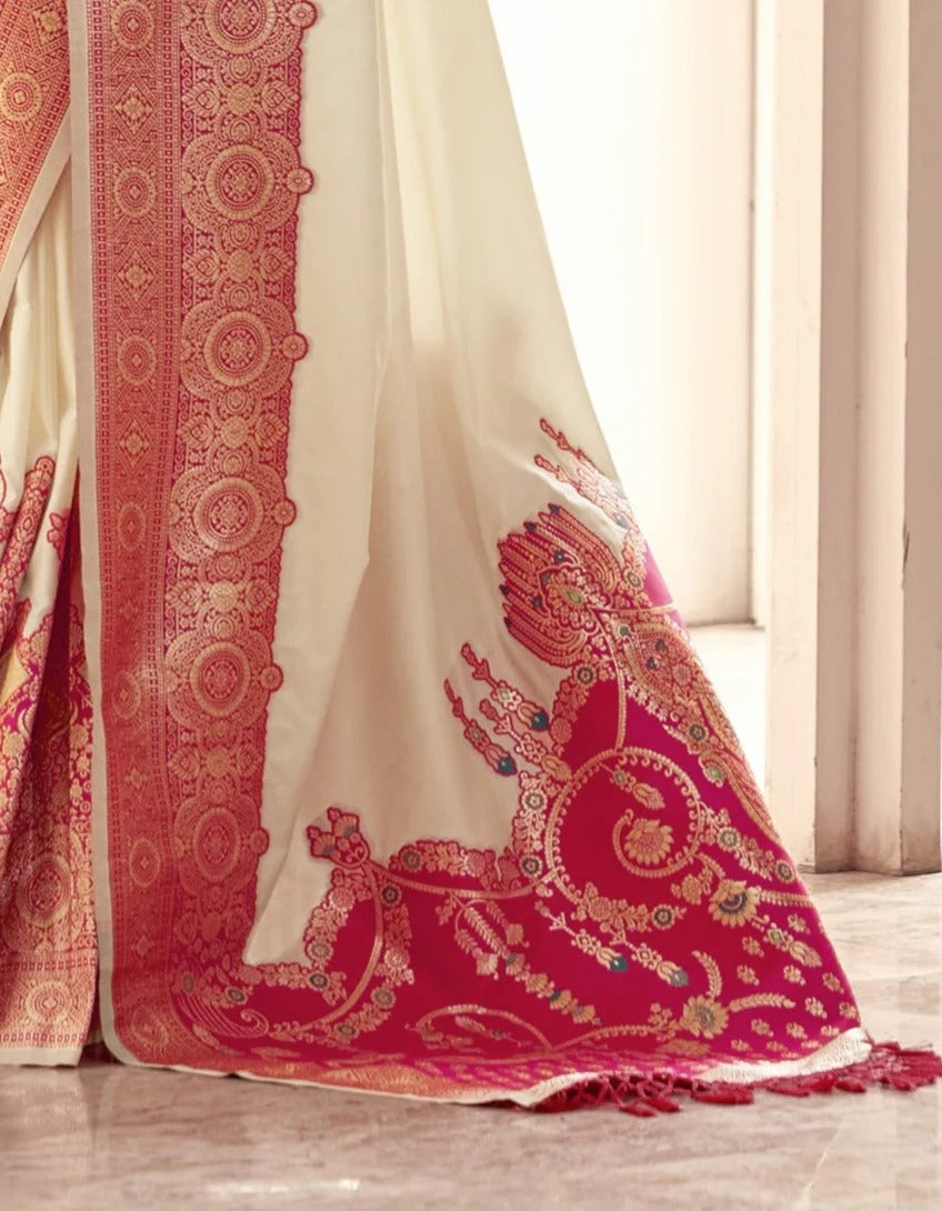 Soapstone White Shade Silk Woven Zari Work Broad Border Saree