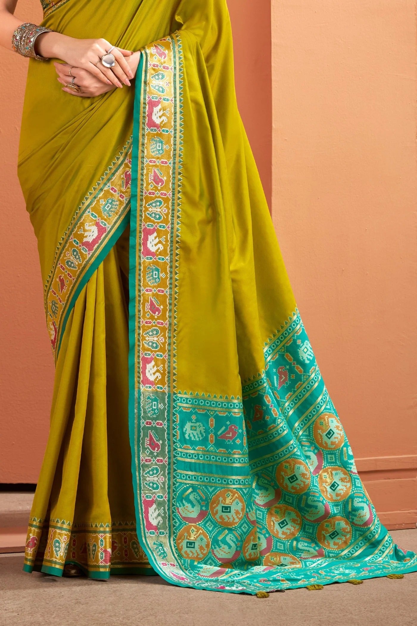 Pear Parrot Woven Banarasi Patola Soft Silk Saree