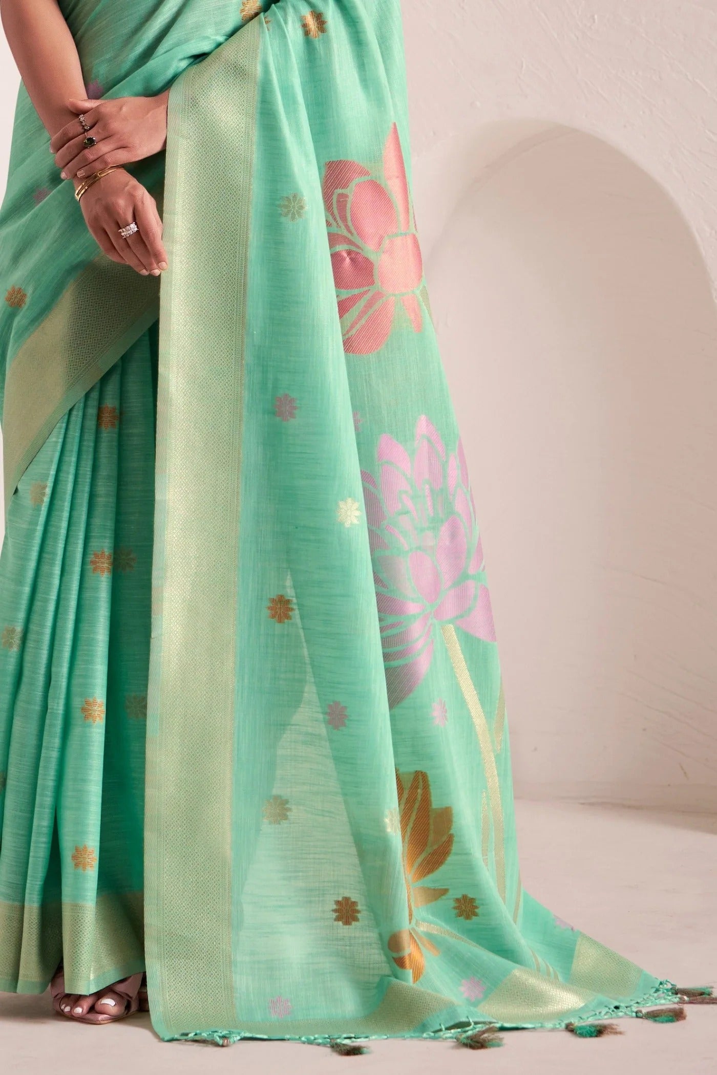 Pista Woven Linen Soft Silk Saree