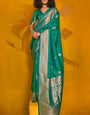 Pine Green Spun Silk Saree With Blouse Piece